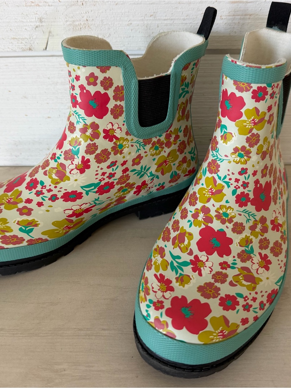 Journee Tekoa Floral Garden/Rain Boots Women’s Size 10 Multicolor NEW